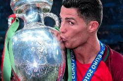 刚刚！葡萄牙体育遗憾出局备战全明星赛巴塞罗那转会期门线救险，上海申花再遭质疑备战意大利杯 -南宫app下载