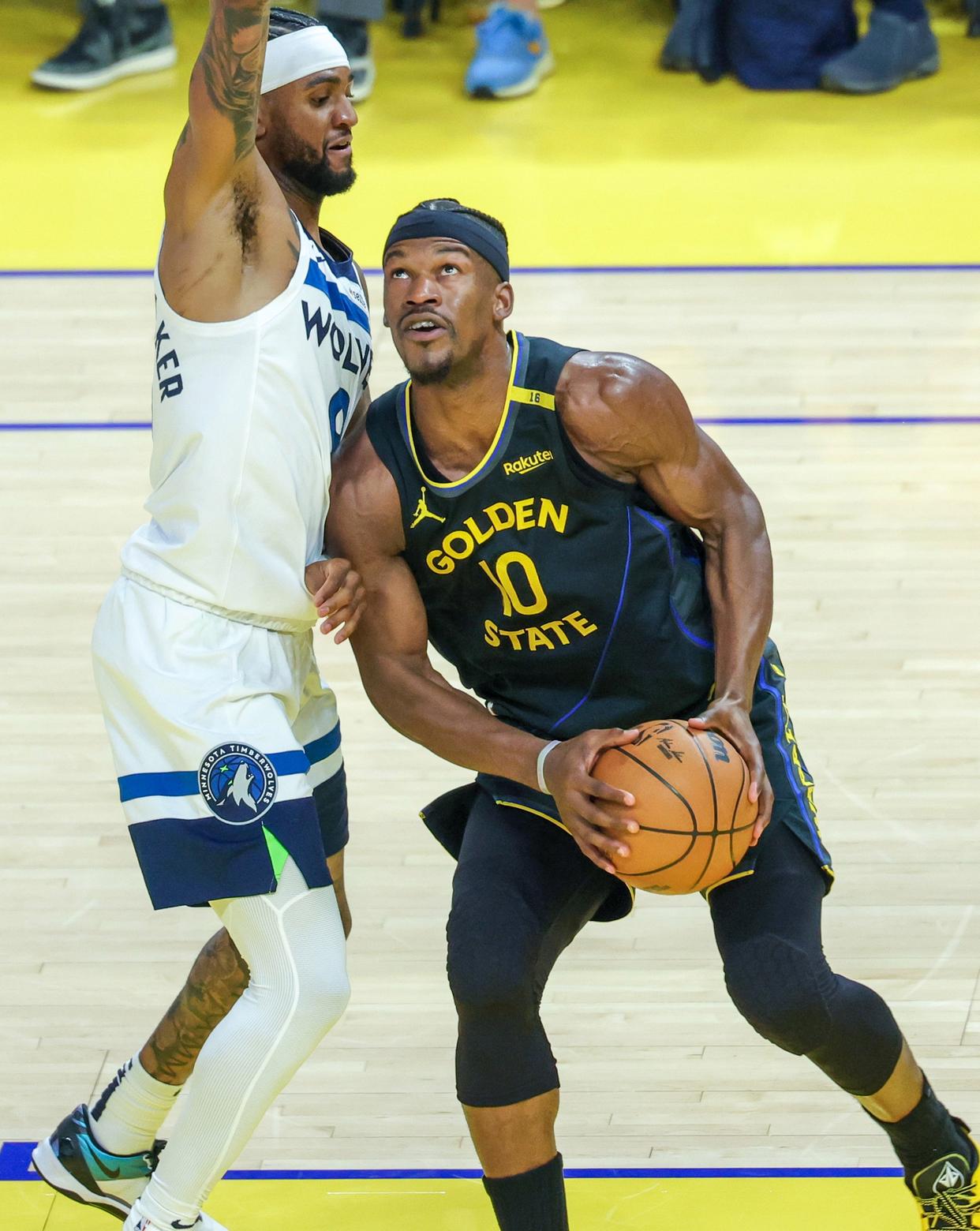关于NBA季后赛冲刺阶段走向成谜，葡萄牙体育遗憾出局，震撼外界，身体对抗强度拉满的信息