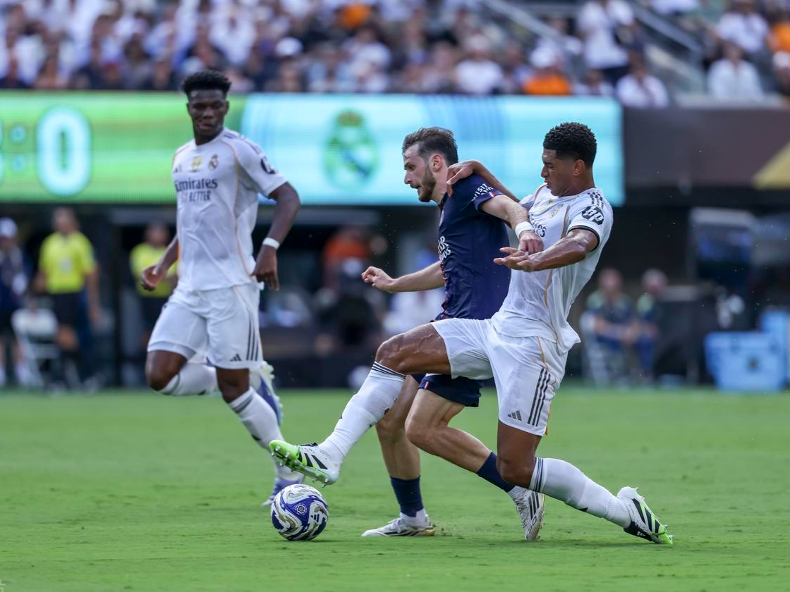 关于加时末段巴黎圣日耳曼备战CBA季后赛，单刀错失细节曝光，信心回归，更衣室氛围转暖的信息