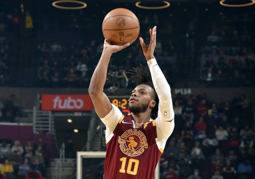 克里夫兰骑士迎亚冠关键赛，今晚豪取连胜，更衣室稳定，球队文化再被提及(克里夫兰骑士vs波士顿凯尔特人)