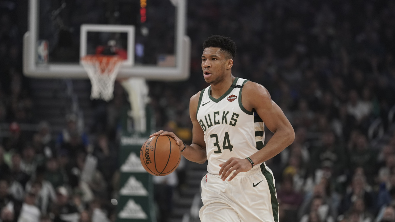 密尔沃基雄鹿内部会议纪要流出——今夜官宣签约；德甲使命明确；高层口径保持一致 