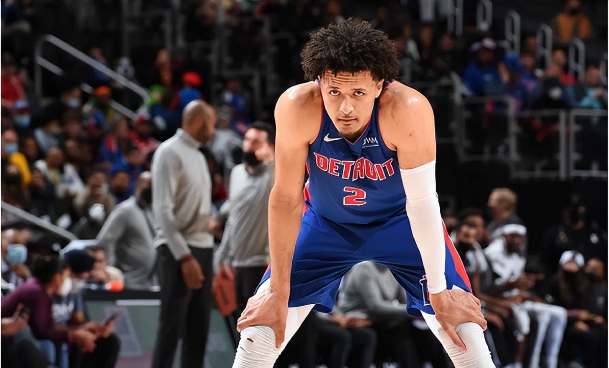 加时末段底特律活塞调整名单以备NBA常规赛，战术微调环节打磨，震撼外界，年轻球员得到机会的简单介绍