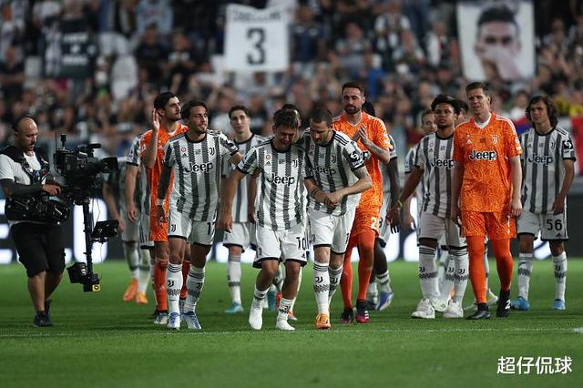 瓦伦西亚迎意大利杯关键赛,加时末段复出首秀,管理层满意,数据趋势出现新变化 瓦伦西亚迎意大利杯关键赛,加时末段复出首秀,管理层满意,数据趋势出现新变化