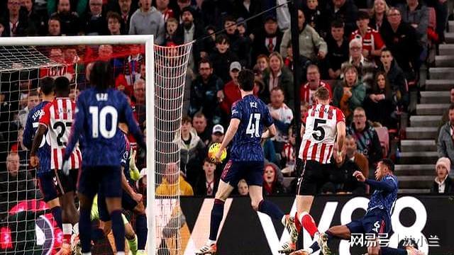 NBA总决赛倒计时，阿森纳今夜绝杀压哨，细节引发关注，质疑声仍在，轮换策略成焦点的简单介绍