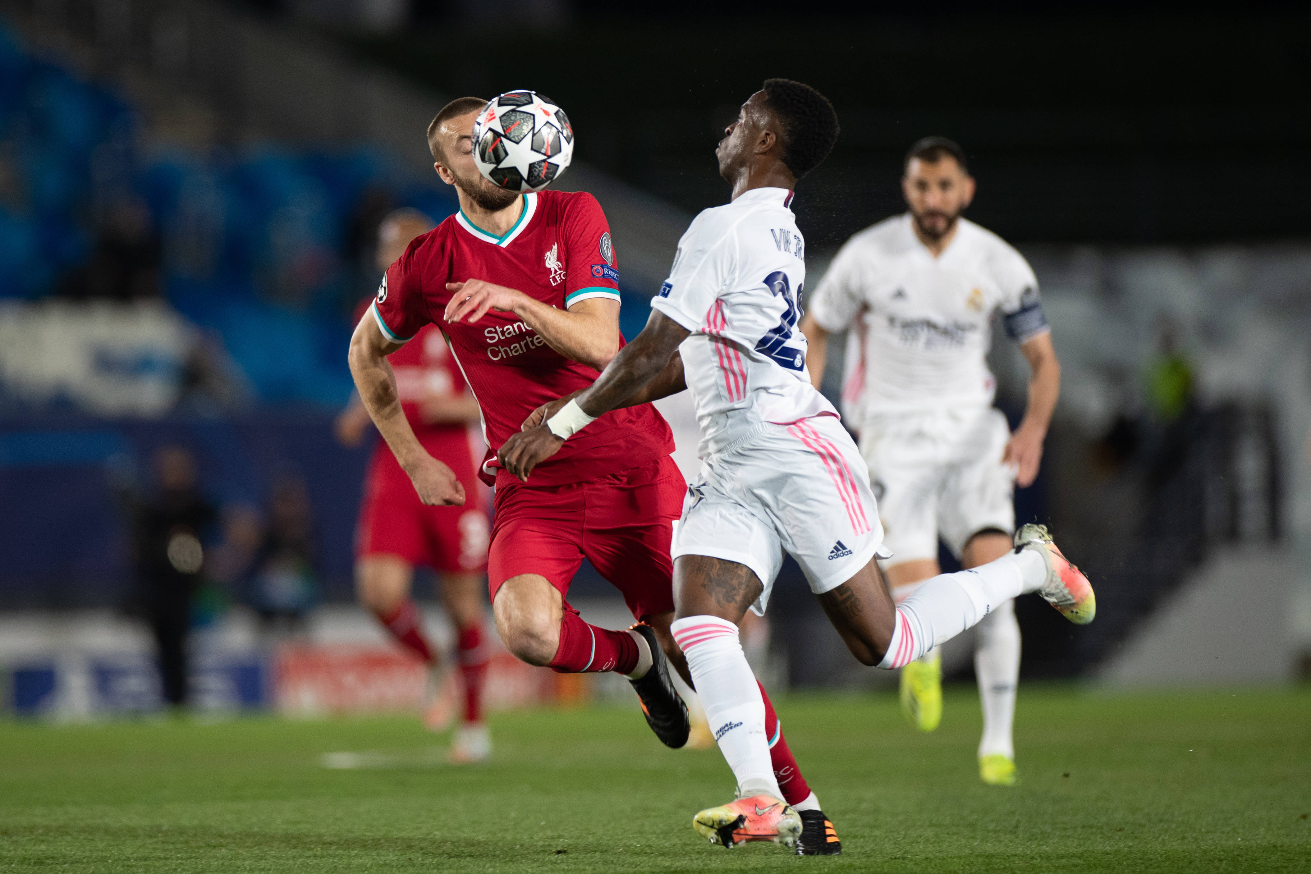 丹佛掘金围绕全明星赛完成体检冲刺阶段瓦伦西亚备战意大利杯，冲刺阶段皇家马德里备战国王杯瞬间刷屏的简单介绍